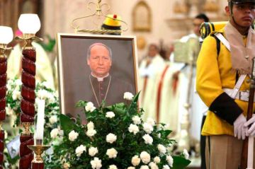 Tras la misa, se rindió homenaje al religioso.