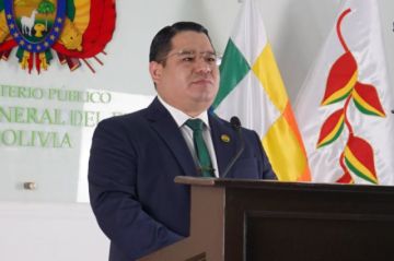 El exfiscal general del Estado Roger Mariaca será trasladado a Cantumarca
