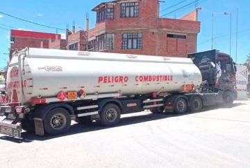 Empresa privada trae diésel a Potosí para venta a precio internacional