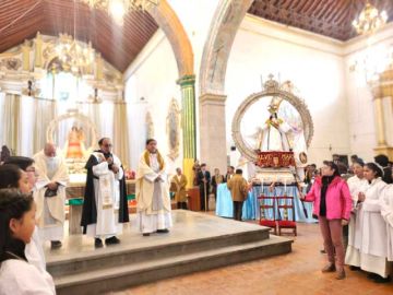 Piden unidad a la Virgen de La Merced que salió en procesión
