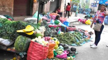 Uno de cada tres hogares reduce sus comidas al día