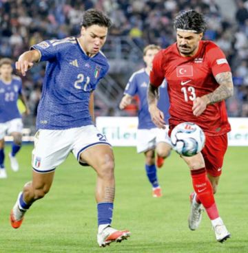 Italia derrota a Turquía y se resarce ante los suyos
