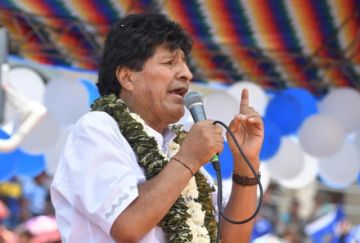 Evo Morales cuestiona a Rodrigo Paz por pedir ayuda internacional para capturarlo