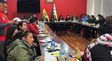 Educación convoca al magisterio rural y urbano al diálogo