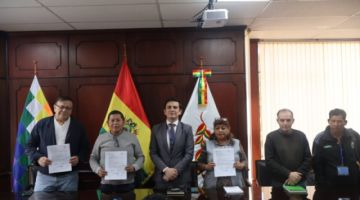 Firman contrato por más de Bs 3 millones para construir un centro de salud en Betanzos