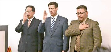 Más allegados a Samuel dejan el gobierno de Paz