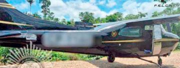 Felcn incauta cocaína, armas y avioneta