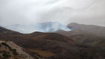 Tarija: El fuego se descontrola en la Cordillera de Sama