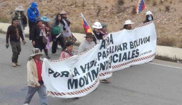 El Gobierno afirma que ve al evismo caer tras suspender su marcha