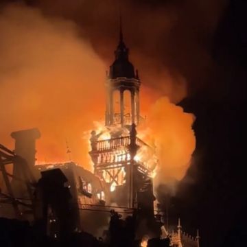 El Limoges de Francia se incendia y derrumba durante protestas