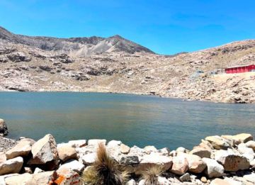 Agua del Kari Kari baja  al 29% e incrementa el  racionamiento de agua