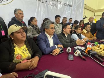 Gobierno acuerda con panificadores mantener el precio del pan y continuar el diálogo