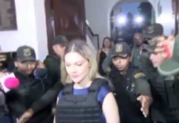 Nadia Beller comparece ante comisión del Senado por el caso Cerimedo