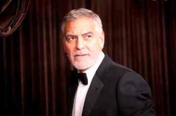 Actor George Clooney en Nueva Jersey su nueva película basada en un bestseller
