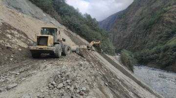 ABC refuerza trabajos preventivos en la ruta Unduavi-Chulumani