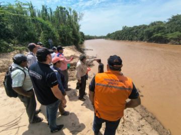 Defensa Civil evalúa riesgo de desborde del río Piraí y coordina acciones preventivas