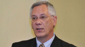 El expresidente Eduardo Rodríguez Veltzé criticó la integración de la DEA en Bolivia
