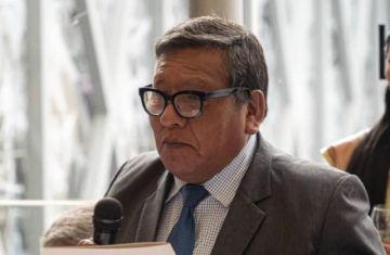 Canciller plantea una política exterior para una mejor relación con Chile