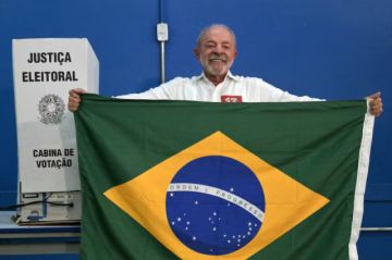 Elecciones en Brasil: Lula logra la reelección tras imponerse a Flávio Bolsonaro