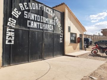 Dictan detención preventiva por cuatro meses a policías que colaboraron con Mariaca