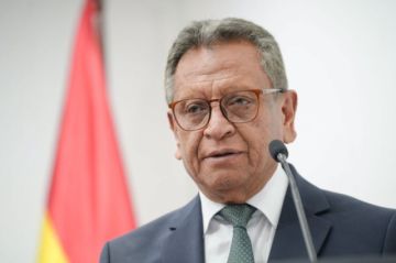 Sócrates, el seudónimo del ministro Marco Antonio Oviedo