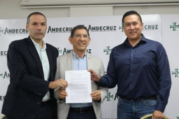 Comité Pro Santa Cruz y Amdecruz gestionan casi Bs 25 millones para obras contra inundaciones