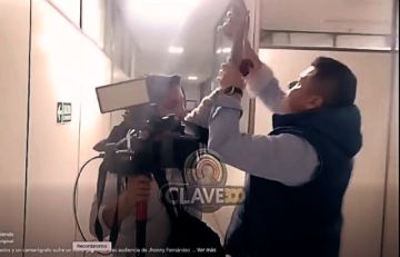  Un camarógrafo resultó herido y una  periodista terminó lesionada tras audiencia judicial