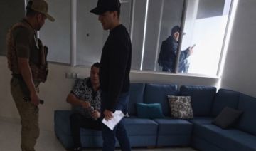 Aprehenden a uno de los hijos del exalcalde Jhonny Fernández durante allanamiento