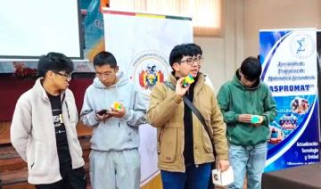 Invitan a torneo escolar de Speedcubing Potosí School
