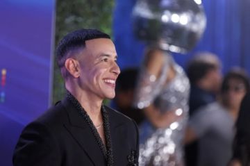 Daddy Yankee convierte el amor en el tema central de su nuevo álbum ‘La Postal’