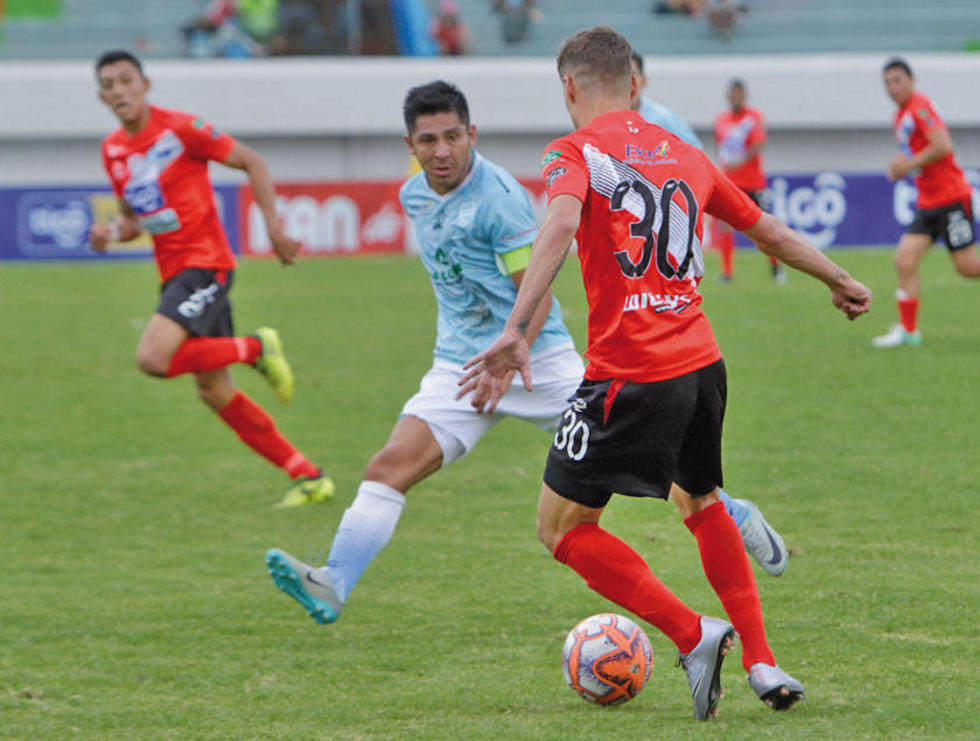 Nacional se apodera de la cima del torneo
