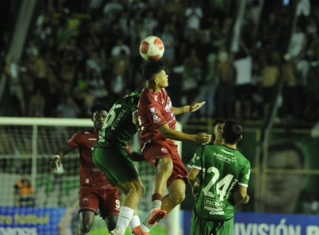 Oriente Petrolero y Wilstermann será el duelo atractivo en el inicio de ...