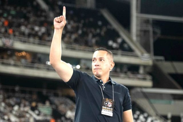 Leonardo Égüez: “Morimos de pie ante Botafogo y demostramos que el fútbol boliviano puede competir”