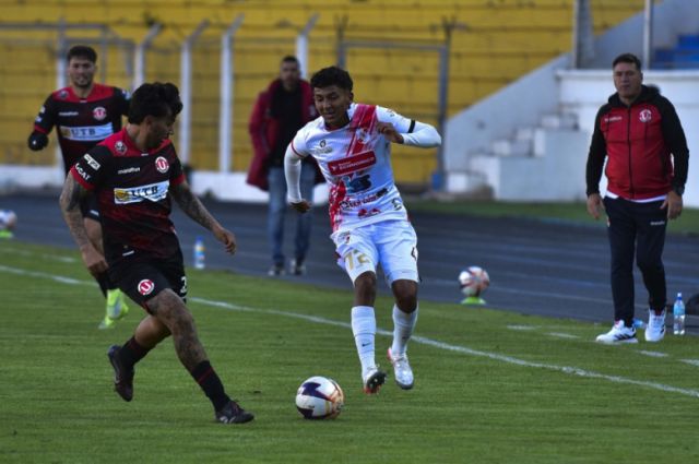 Vuelve el torneo local con Bolívar, Nacional Potosí y The Strongest como los defensores de la punta