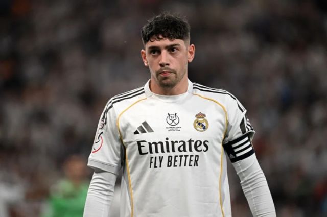 El Real Madrid impone una multa de 500.000 euros a Valverde y Tchouameni