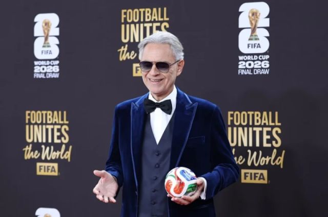 Andrea Bocelli, EJAE y David Guetta protagonizan un nuevo himno oficial de la Copa Mundial de Fútbol