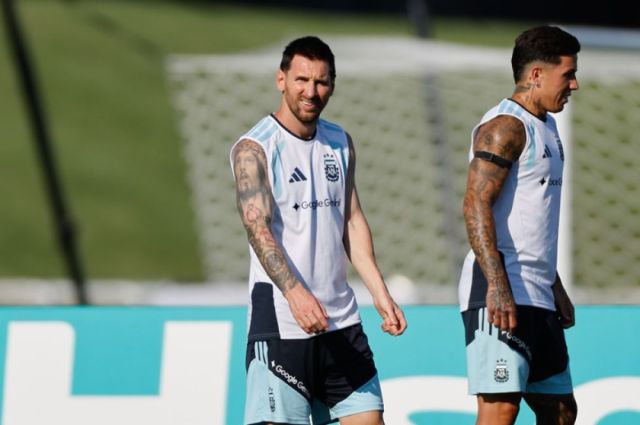 Messi será suplente en Argentina contra Jordania
