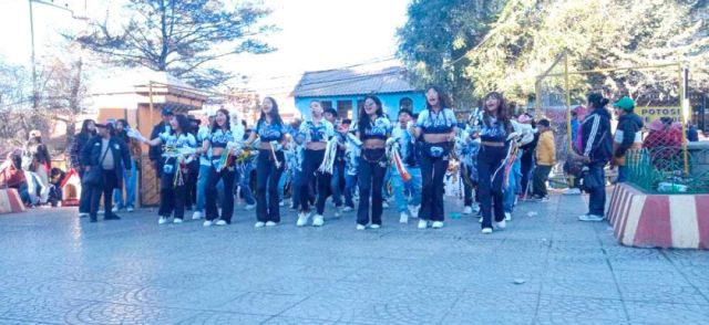 Impulsan el registro colectivo de danzas  de escuelas de Potosí