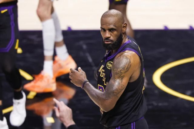 NBA: LeBron James ficha por los Philadelphia 76ers