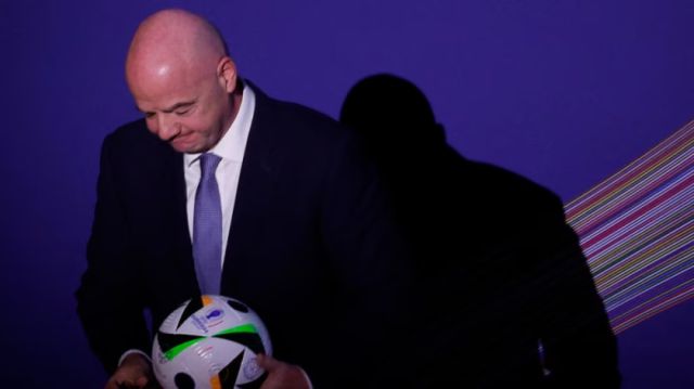 UEFA celebró la decisión de Infantino de dar de baja el FIFA Forward Enterprise