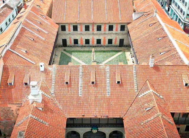 En aniversario, Casa de Moneda comienza la  restauración de techos 