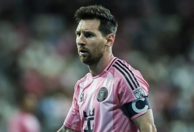 La MLS multa a Messi por su altercado con un jugador del Philadelphia Union