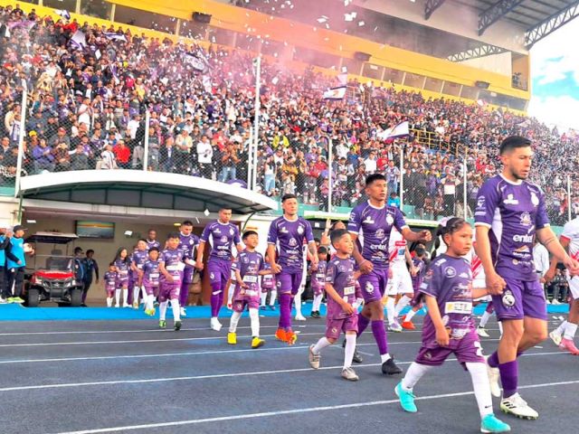 Real quiere sorprender a Real Oruro
