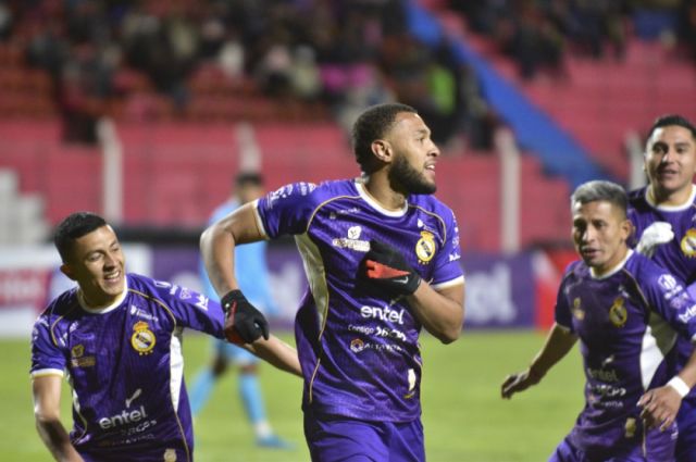 Real Potosí avanza a los cuartos de final con remontada