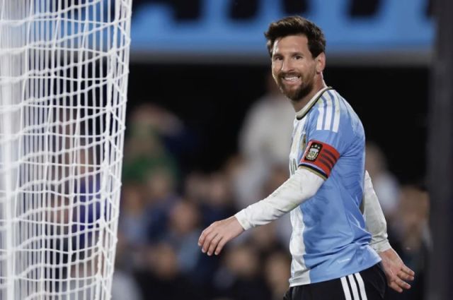 Argentina se rinde ante Messi: homenajes, lágrimas y un último grito de gol