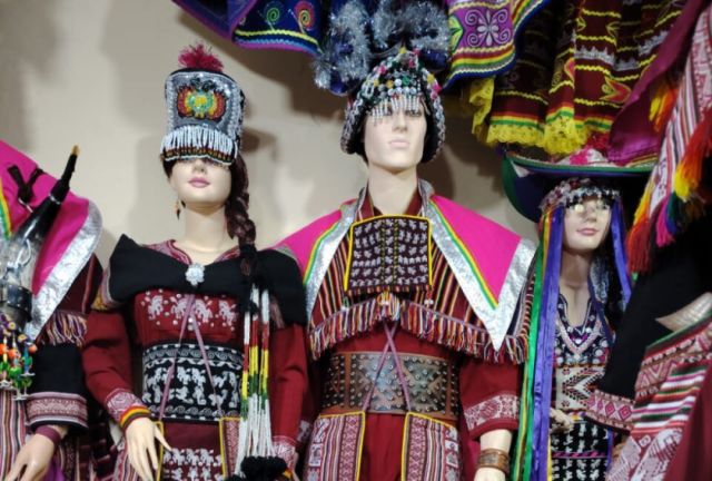 Diputados aprueban declaración del 21 de abril como Día Nacional del Bordador Folklórico