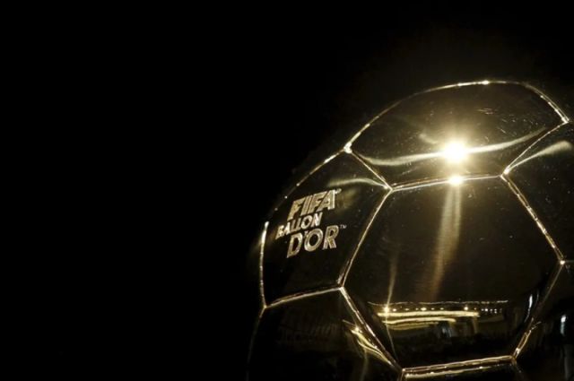 La organización del Balón de Oro anuncia por error los tres finalistas