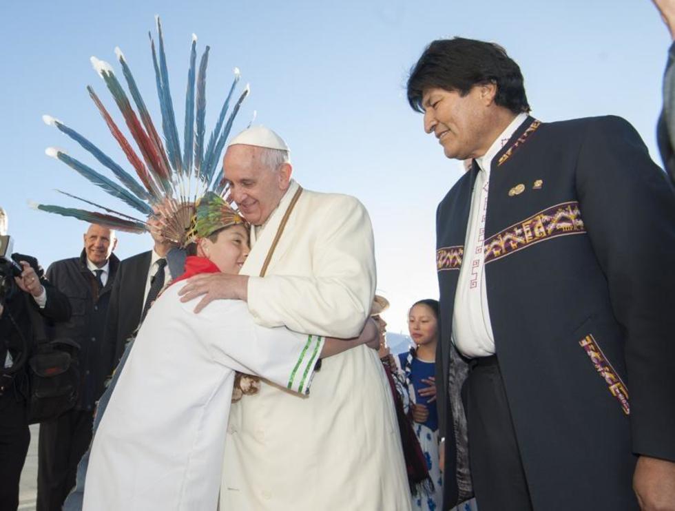 Morales recibe carta en la que el Papa ofrece su servicio a Bolivia