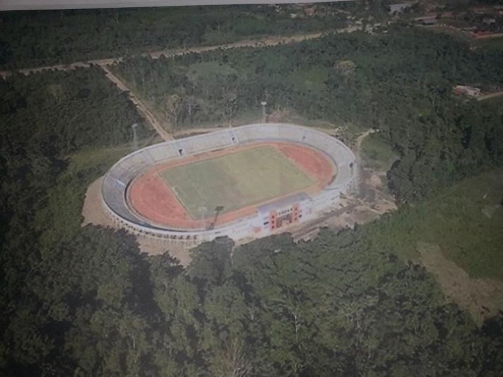 Opositor cuestiona inversión en el estadio de Chimoré