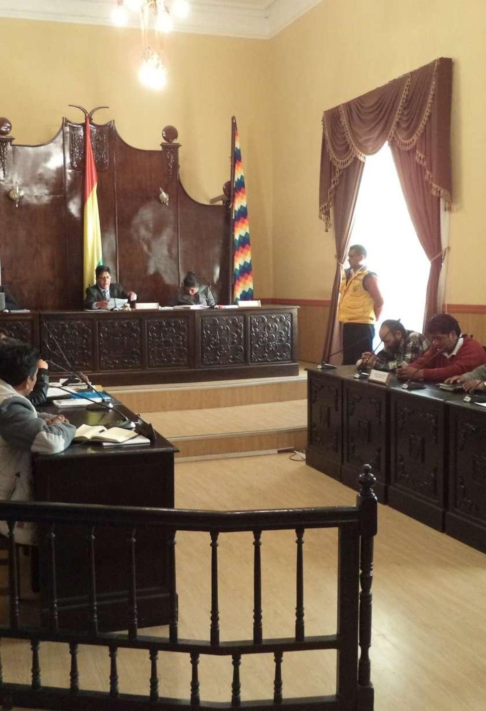 Concejales generaron un debate sobre paro general